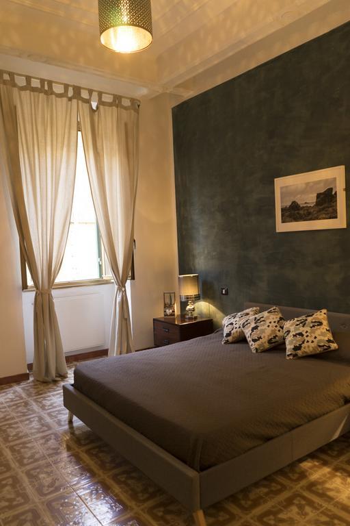 Trastevere Corner Eight Rome Exterior photo